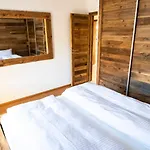Modernity And Authenticity In Crans-montana, Breathtaking Panorama Apartment *
